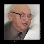 Файл=Frame_klenov_edited.jpg
Объём=227KB
Размеры=1000x1000
Дата=Апр 05, 2009 Frame_klenov_edited.jpg